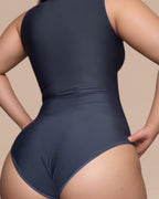 Body Modelador Poliamida Dupla Face 2 em 1. Cor Azul e Preto BellaShaper com fecho de pressão